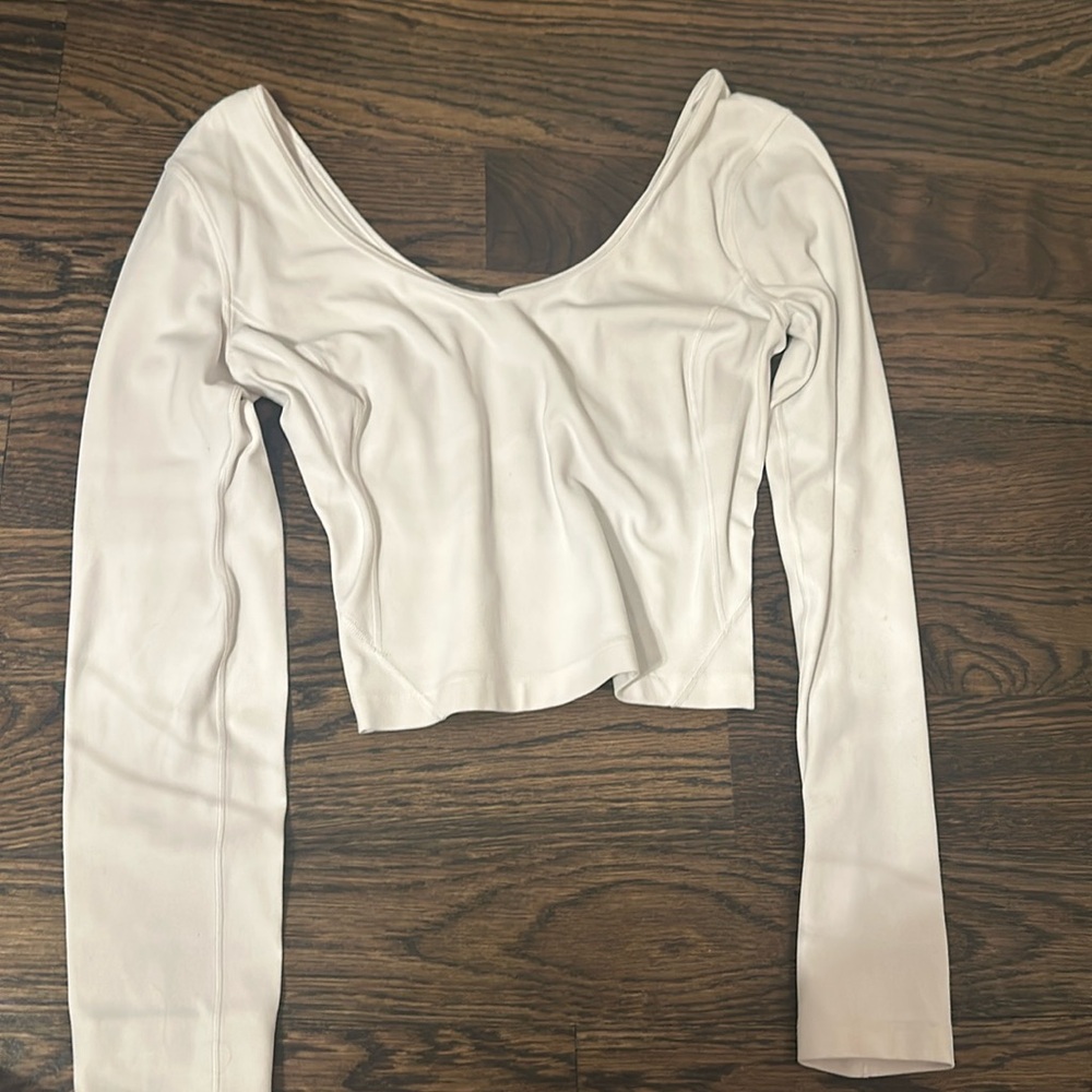 Lululemon white top